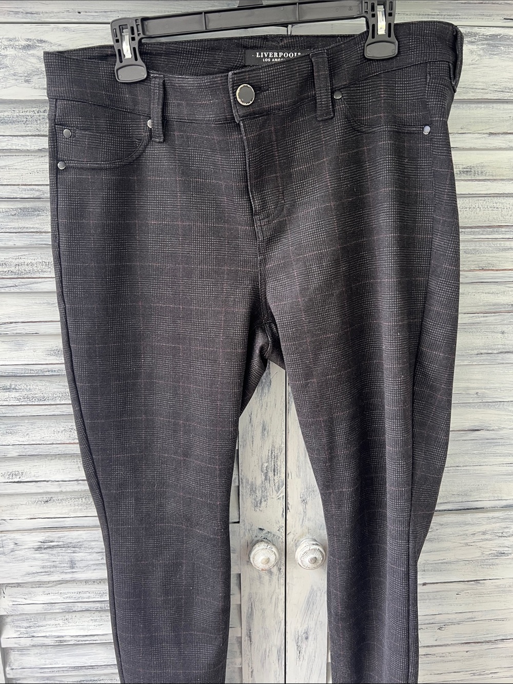 Liverpool Women’s Dark Gray Subtle Plaid Slim Jeans Size 14W